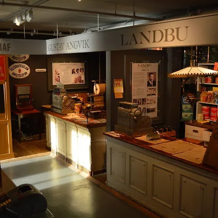 Gamle Handelssted - By Classic Norway Angvik