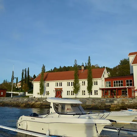 فندق Gamle Handelssted - By Classic Norway Angvik