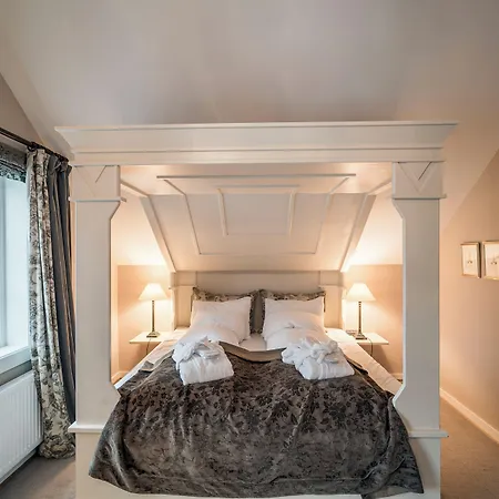 Gamle Handelssted - By Classic Norway فندق 4*