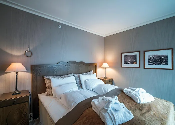 Gamle Handelssted - By Classic Norway Отель 4*