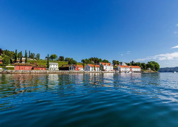 Gamle Handelssted - By Classic Norway Angvik