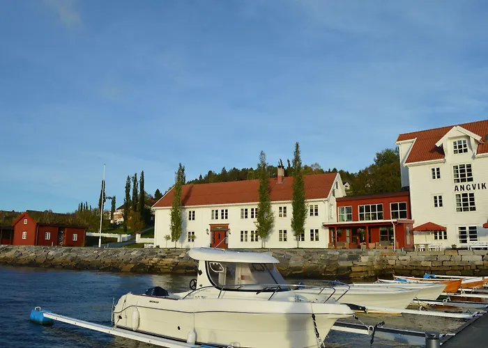Отель Gamle Handelssted - By Classic Norway Angvik