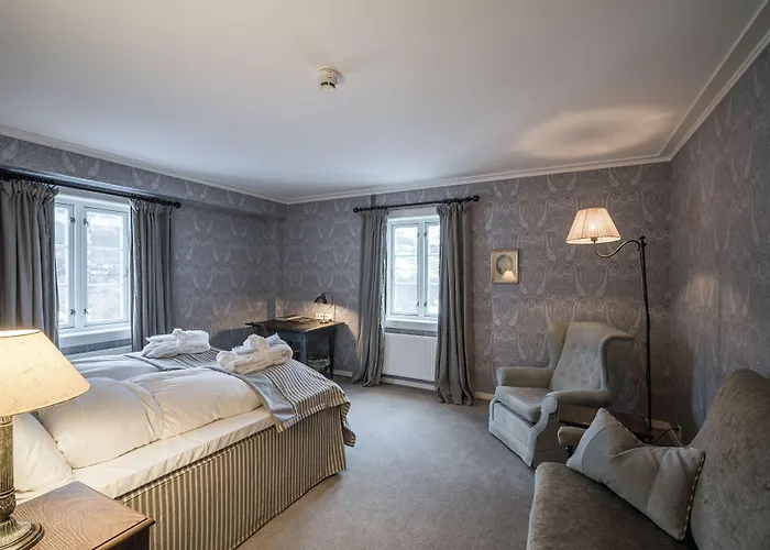 Отель Gamle Handelssted - By Classic Norway Angvik