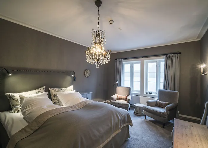 Отель Gamle Handelssted - By Classic Norway Angvik